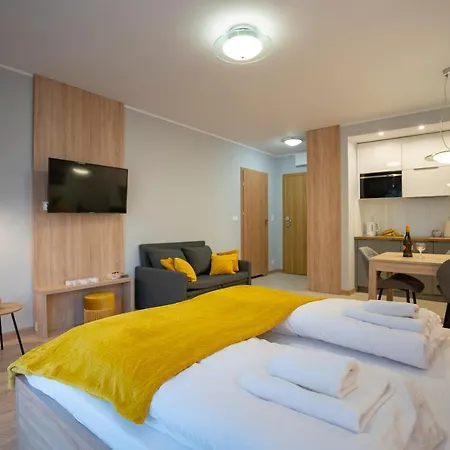 Rentplanet - Górna Apartamento *